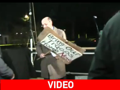 Όταν σβήνουν οι κάμερες…